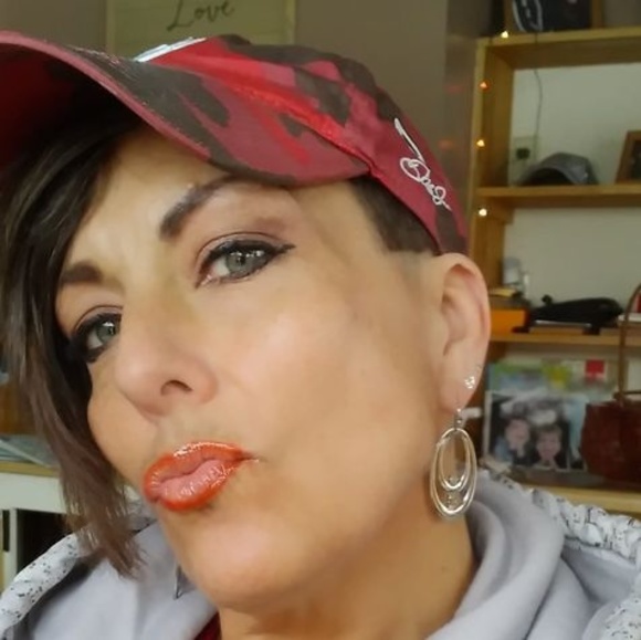 Meet your Posher, Joy - Picture 1 of 1